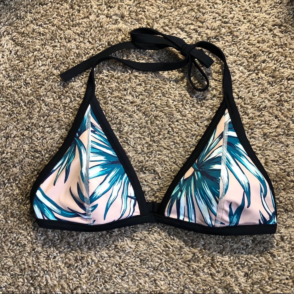 Bikini top